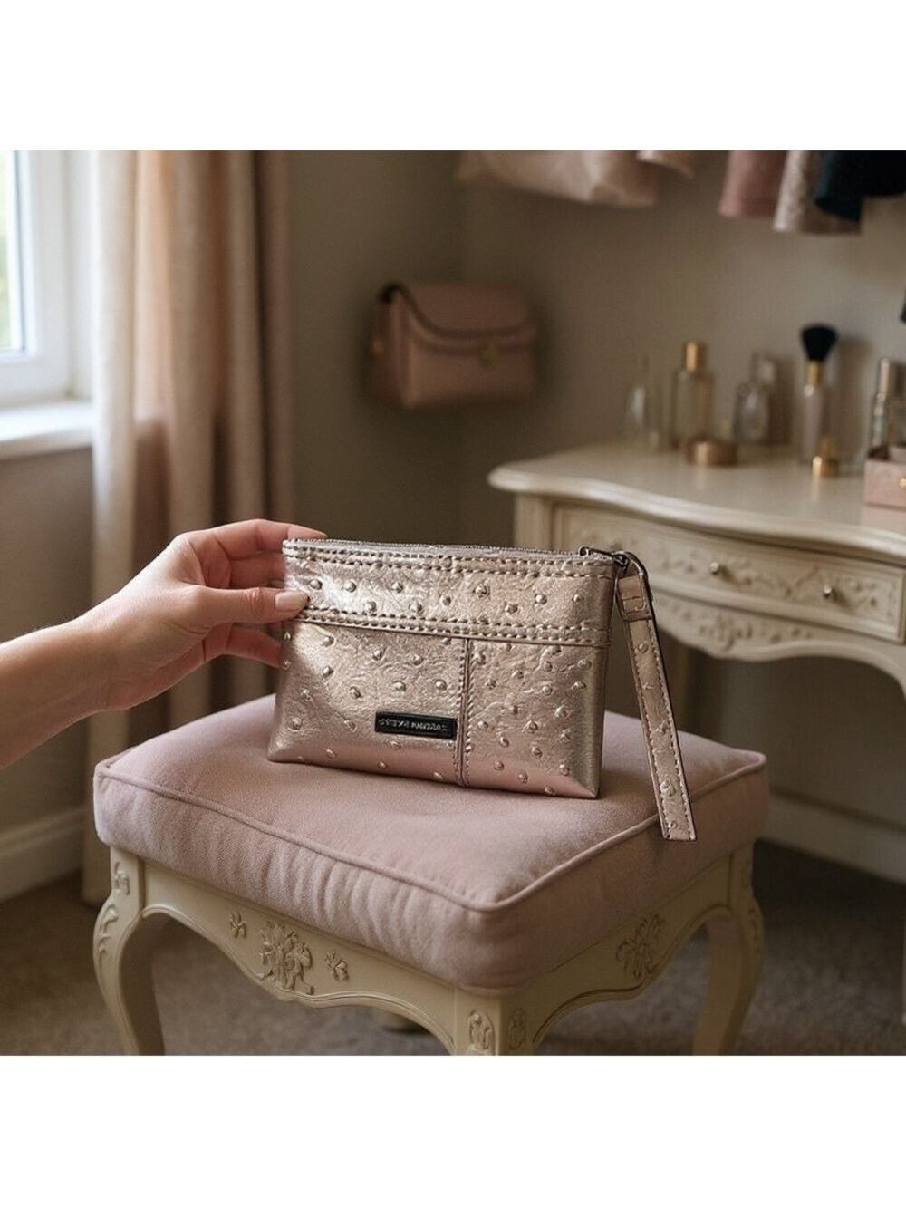 Steve Madden Shimmering Silver Wristlet - Picture 3 of 15